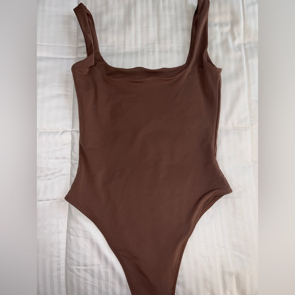 brown square neck bodysuit